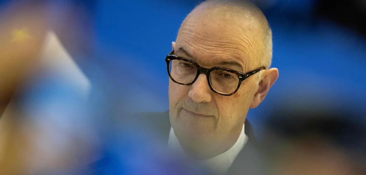 Paris Economic Shock: France's Debt Soars, Worst in Half a Century!