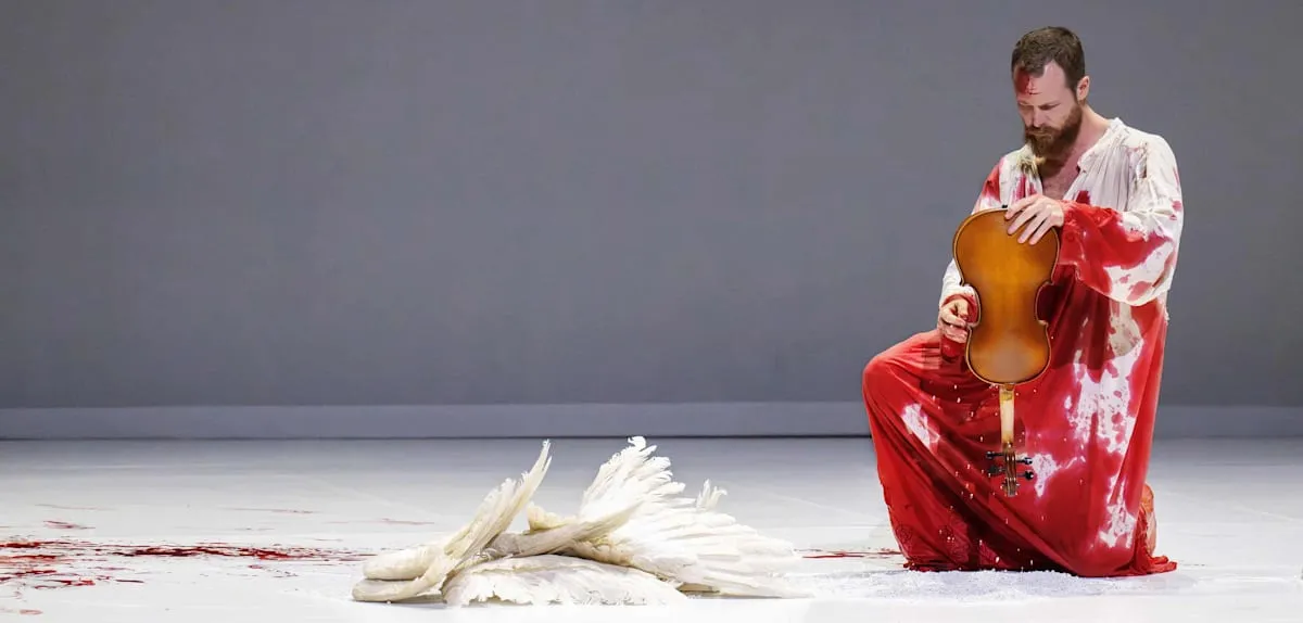 Bayangan Sang Mantan: Intendant Hinterhäuser Tetap Hadir di Festival Salzburg 2026