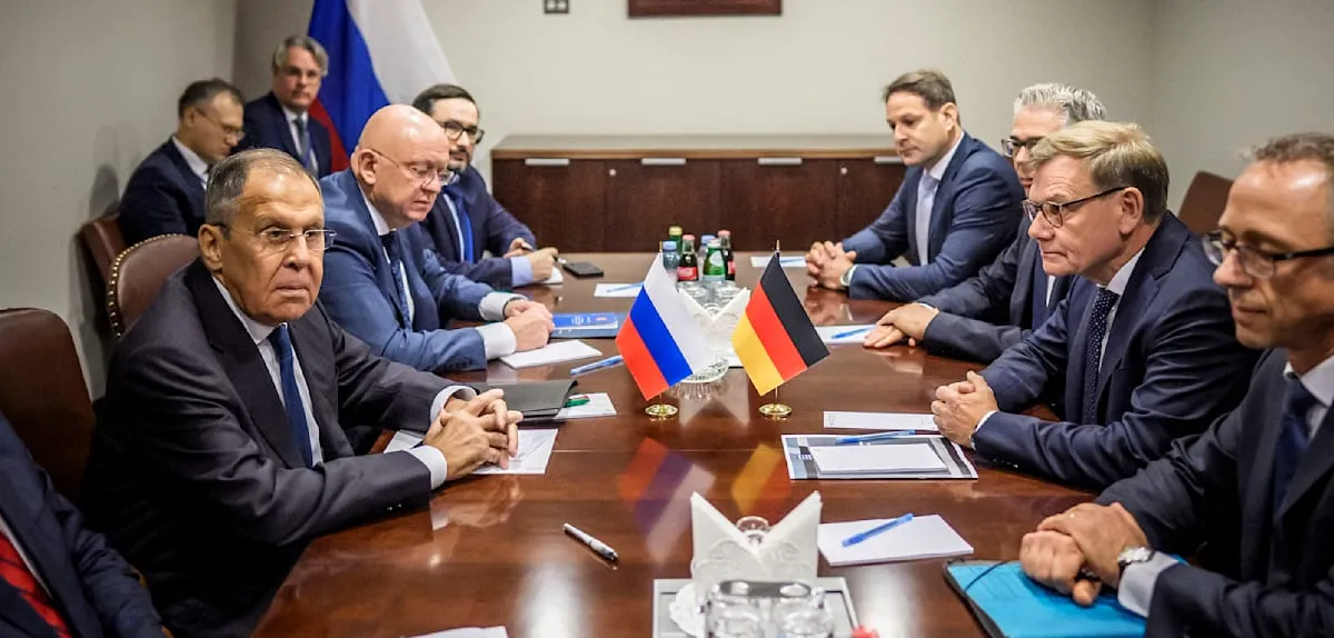 Lavrov Humiliates German Foreign Minister, Berlin's Diplomacy Deemed Trapped