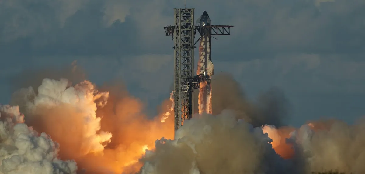 SpaceX Ambisius: IPO Terbesar Sejarah, Bidik Valuasi Dua Triliun Dolar