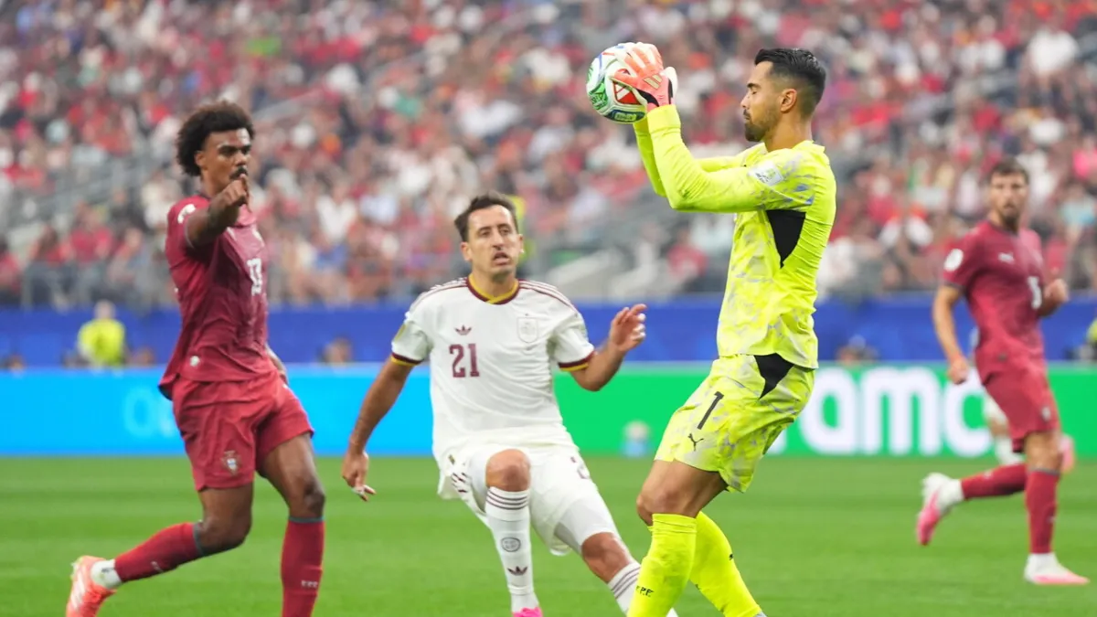 Duel Sengit Spanyol Kontra Portugal: Pertarungan Generasi di Babak Krusial