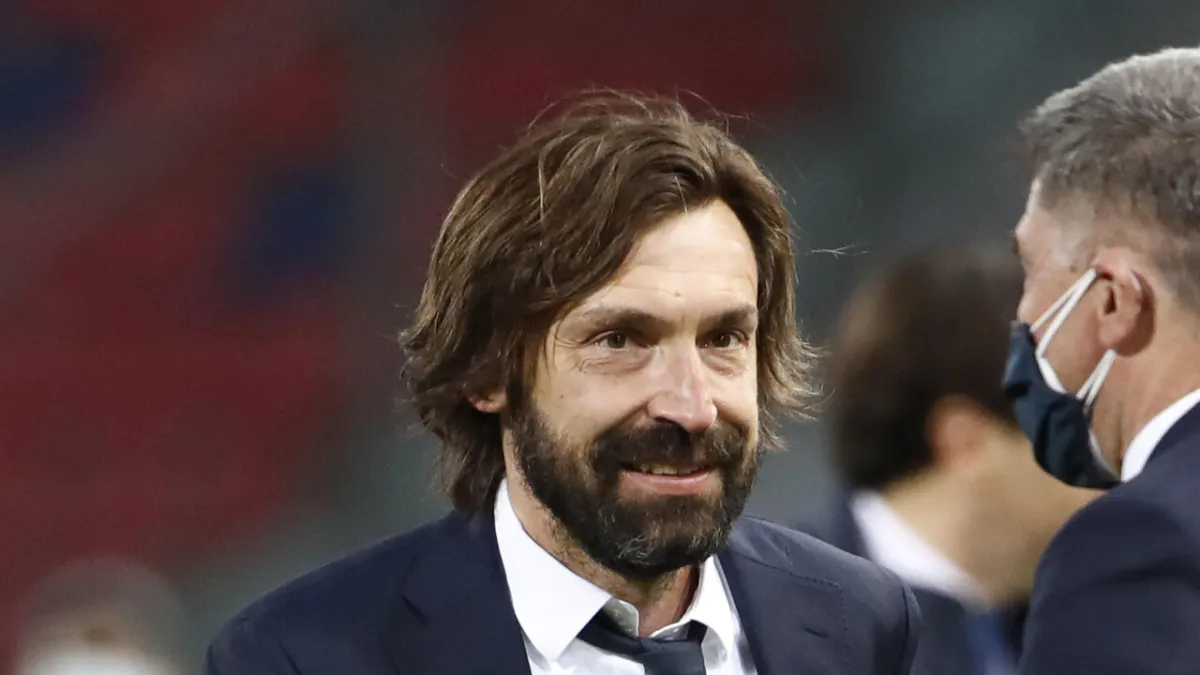 Pirlo Sentil Kritik: Cinta Italia Tak Tergantung Kursi, Bukan Politik!