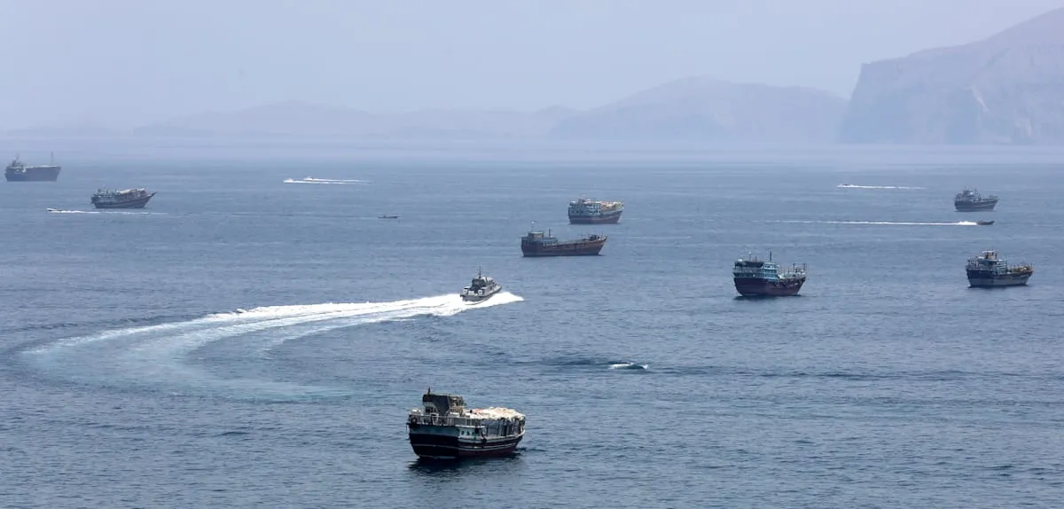Tegang! Iran Blokir Hormuz, Serangan Balik AS Picu Krisis Baru