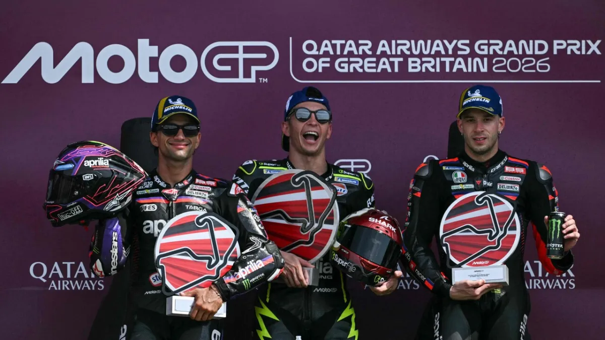 Aprilia Merajai Silverstone, Bezzecchi Ukir Podium Penuh Heroisme
