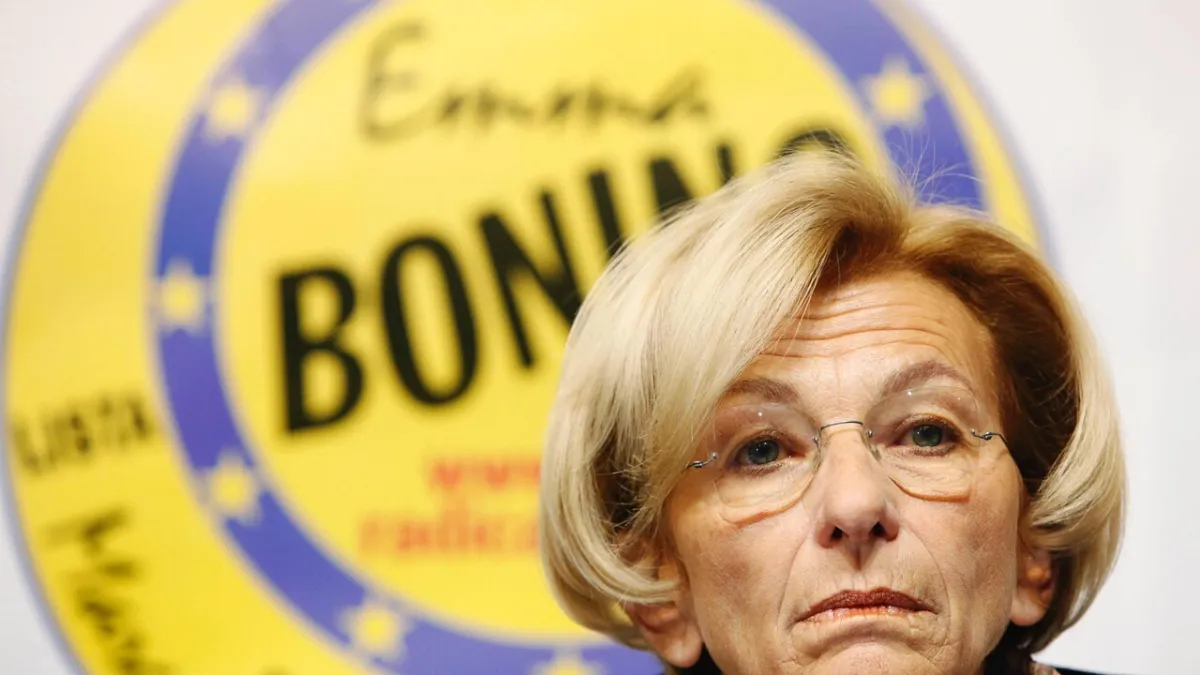 Emma Bonino: Diplomat Tanpa Batas, Jejak Hak Asasi dari Kabul Hingga Kairo