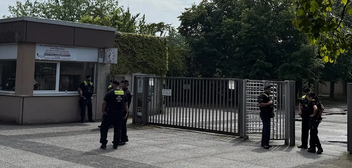 Missing Murder Weapon Haunts Berlin After CSD Attacker's Funeral
