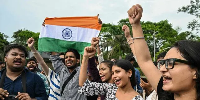 India Dares: Anti-Cheating Exam Law Passed Amidst Student Fury!