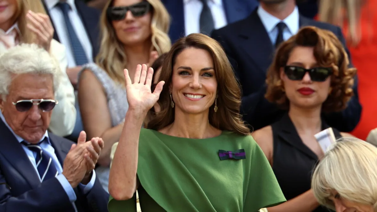 Wimbledon 2026: Royal Box Penuh Bintang, Louis Absen; Merz dan Khan Hadir