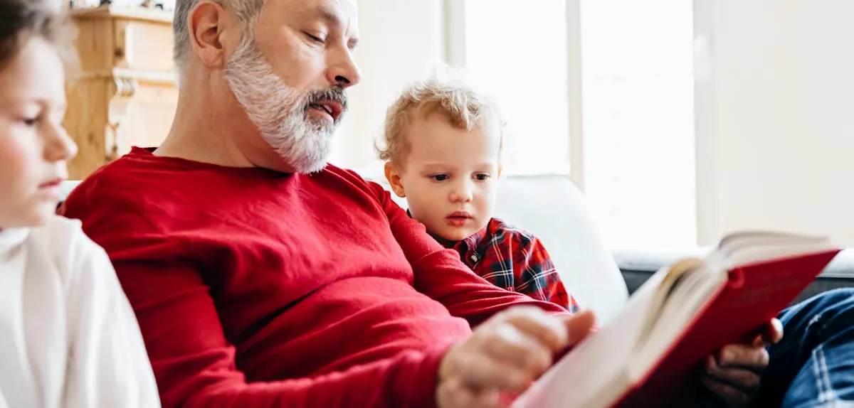 Danger! Parents Not Reading Aloud Rob Children of Invaluable 'Inheritance'