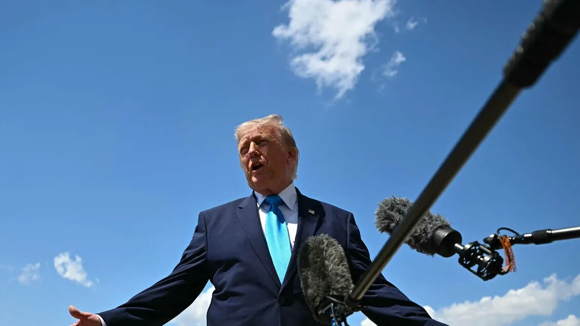 Hormuz Akan Terbuka? Trump Klaim Kesepakatan Iran Final, Media Tehran Ragu.