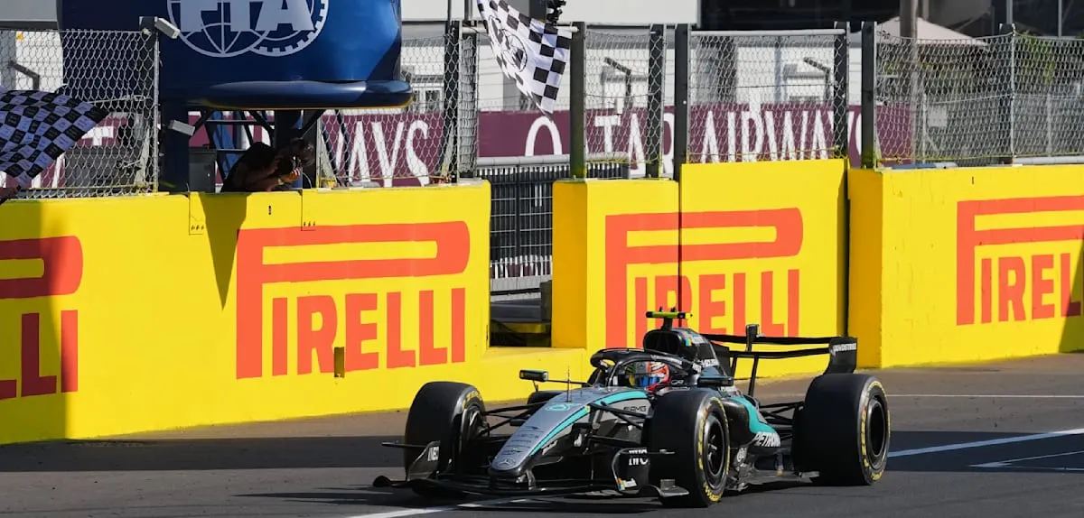 Keajaiban Monza 2026: Antonelli Bangkit dari Posisi Ke-19, Ferrari Hancur Lebur!