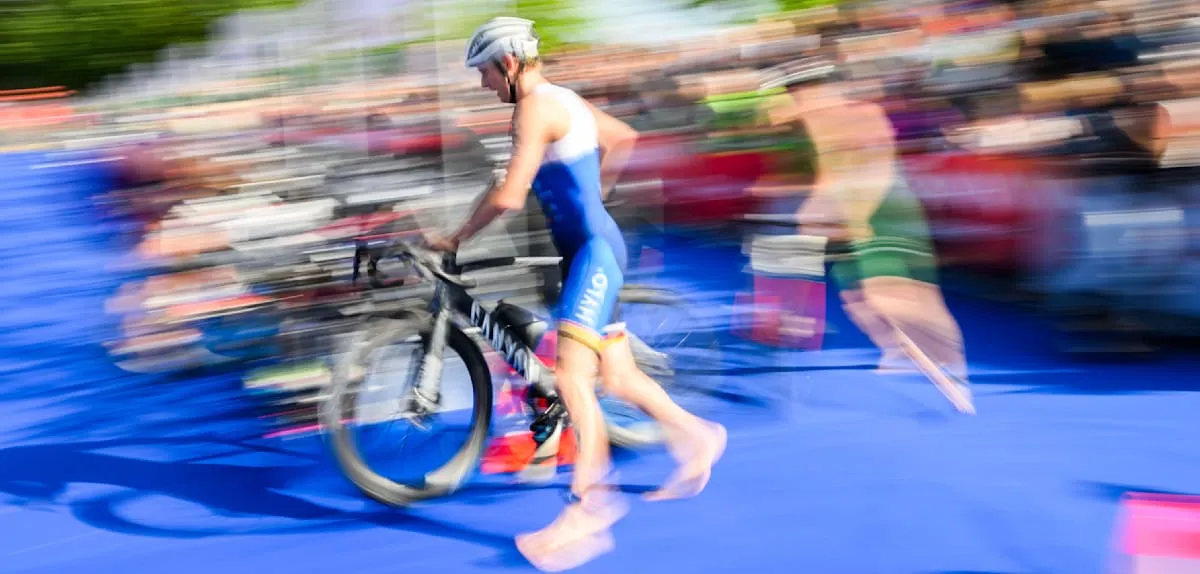 German Triathlon Drama: Lost Shoes Force Athlete to Race Barefoot