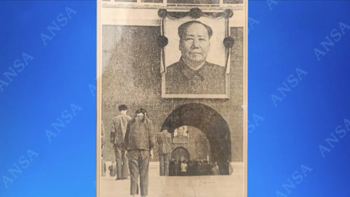 KEMATIAN MAO: Kisah Jurnalis ANSA di Balik Foto Sejarah Dunia