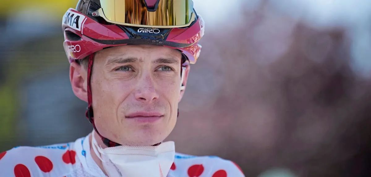 Vingegaard's Crash Sparks Storm of Controversy: Tour de France Doping Under Scrutiny!