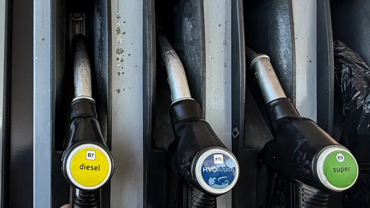 Italy Caps Fuel Prices, Meloni Pledges Subsidies; Taxi Protests Escalate!