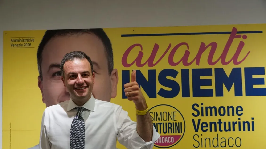 Kemenangan Tak Terduga Kanan Tengah Guncang Venesia, Politik Italia Bergeser!