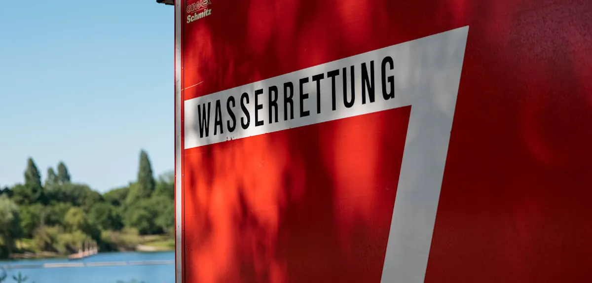 Heimstetten Lake Tragedy: Two Girls Critical After Drowning, Medical Teams Race Against Time
