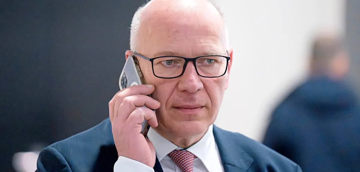 Berlin's Political Storm: Mayor Wegner Faces Pressure to Step Down Ahead of 2026 Election