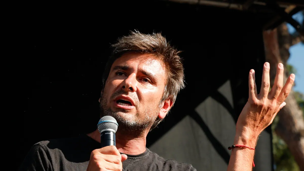 Di Battista Batal Pulang Italia, Asosiasi Schierarsi Ungkap Alasan