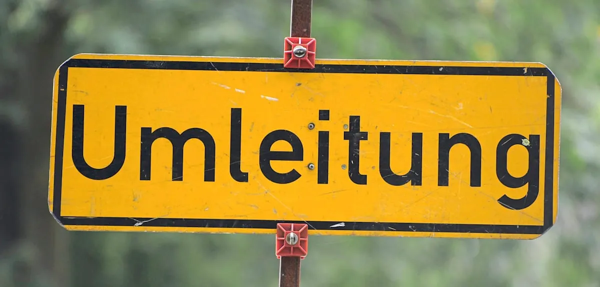 Halle Lumpuh! August-Bebel-Strasse Ditutup Total, Warga Hadapi Ujian Kemacetan