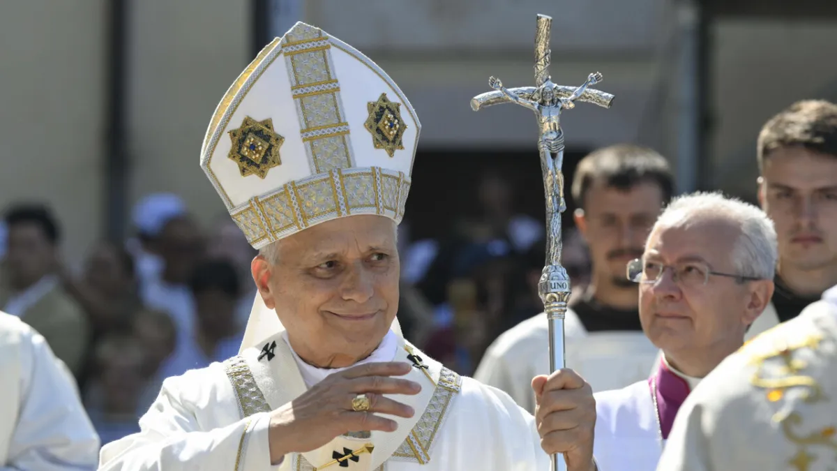Pope Francis Visits France: Meets Abuse Victims, Tackles Church Scandal