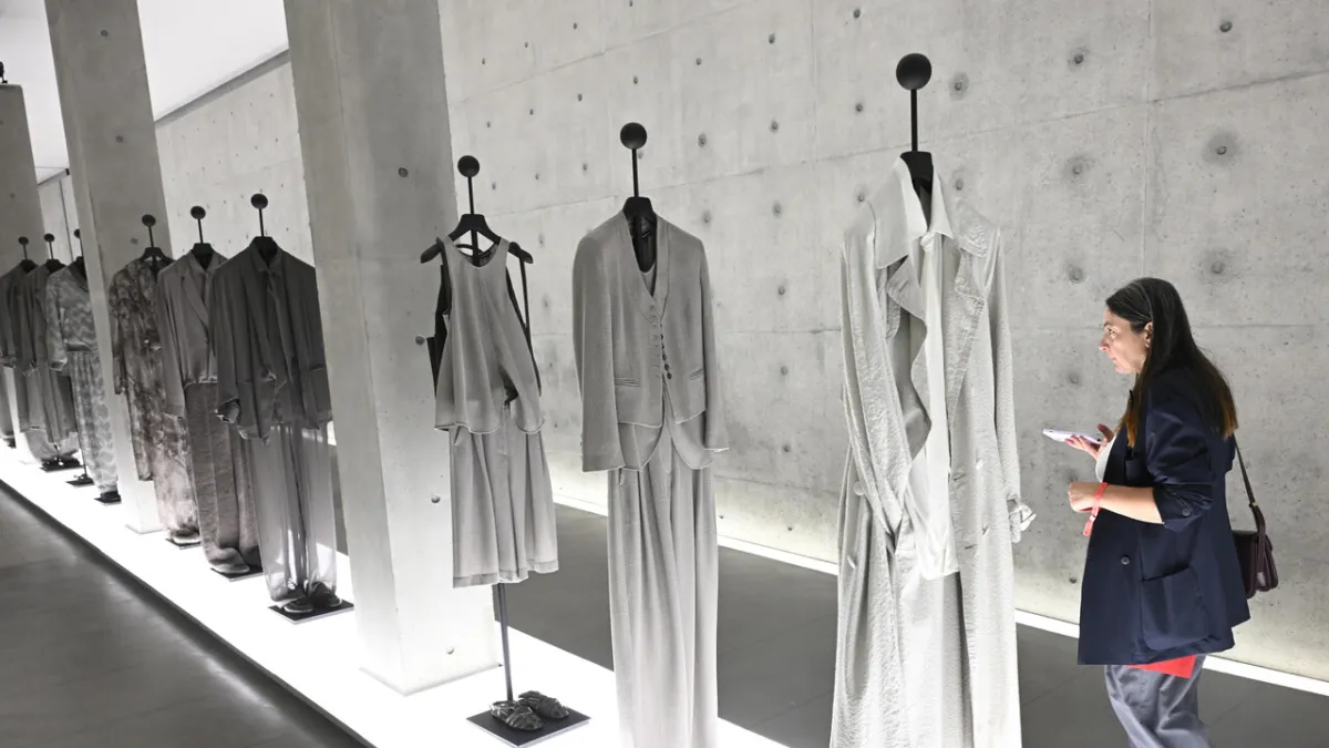 Emporio Armani Shakes Up 2026 Fashion: Family-Designed Gender Fluidity Collection!