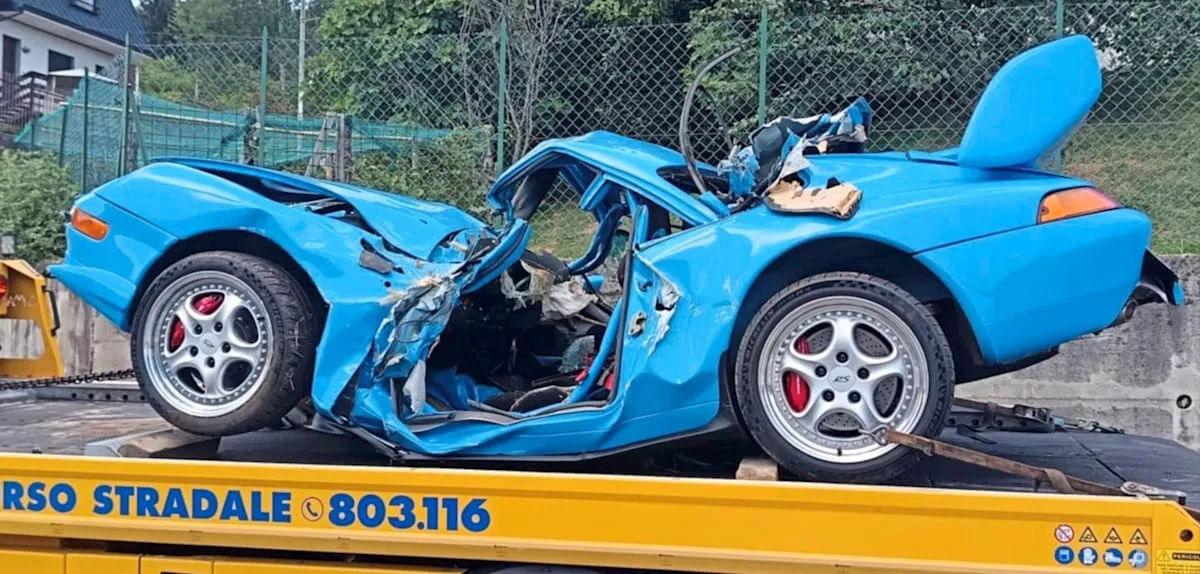 Bintang Reality TV Tewas Tragis: Porsche Hantam Gunung Saat Syuting Iklan