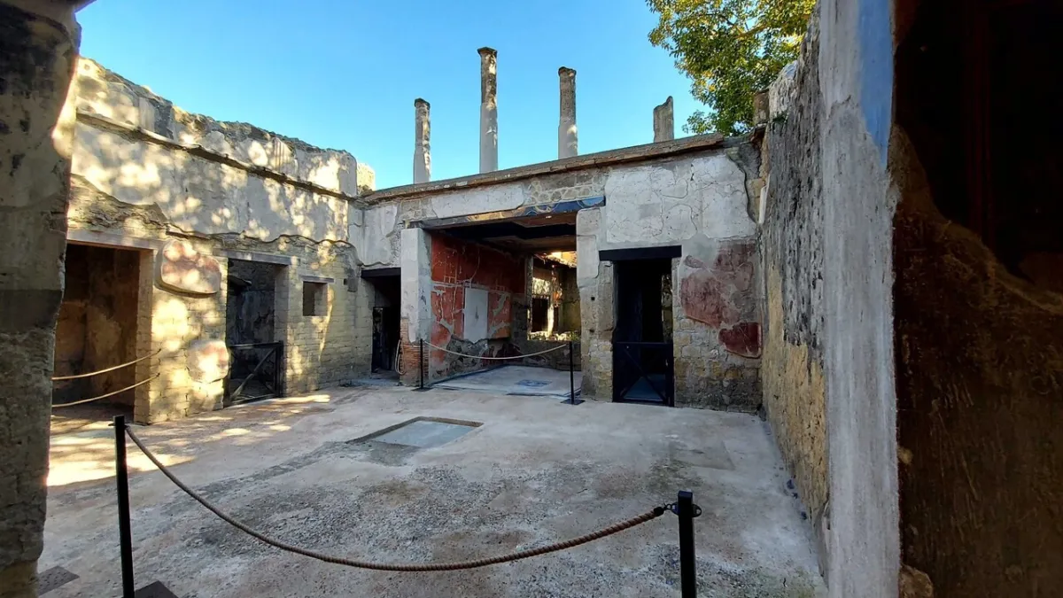Misteri Terungkap Setelah 30 Tahun: Rumah Berperabot Hangus Herculaneum Kembali Dibuka