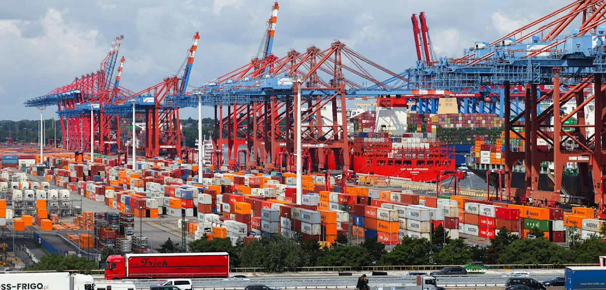 Explosive Drone Threat Shakes Germany: Ports Demand Airport-Level Protection!