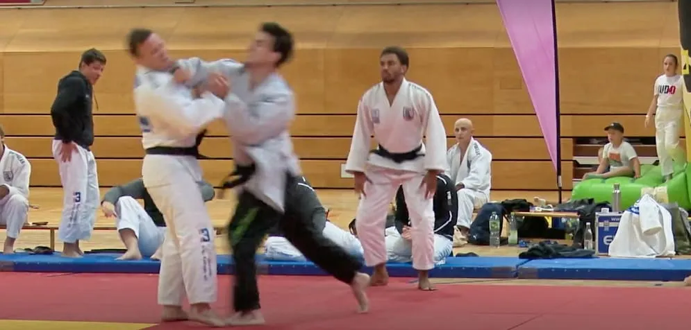 Judoka Georgia Bela Diri Usai Hajar Olimpian Jerman: Rahang Patah, Dua Gigi Copot!