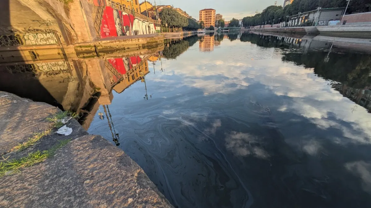 Italy Rocked: 28 KM Diesel Spill Pollutes Naviglio, Ecosystem Under Threat!