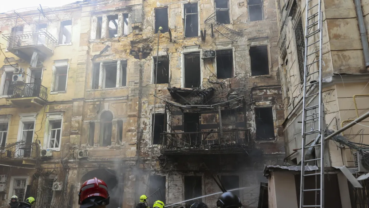 Conflict Intensifies: Odesa and Kharkiv Rocked Anew, Pope Calls for Peace