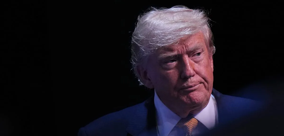 Strait of Hormuz Dilemma: Trump Confronts Escalating Global Turmoil