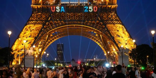 France Embraces New American Generation: Lafayette Scholarship Bolsters 21st Century Diplomacy