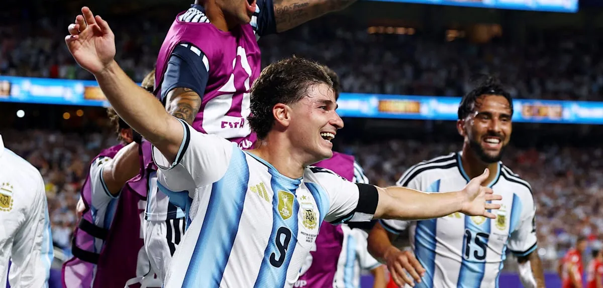 World Cup 2026 Sensation: Dramatic Last-Minute Goal Propels Argentina to Semifinals!