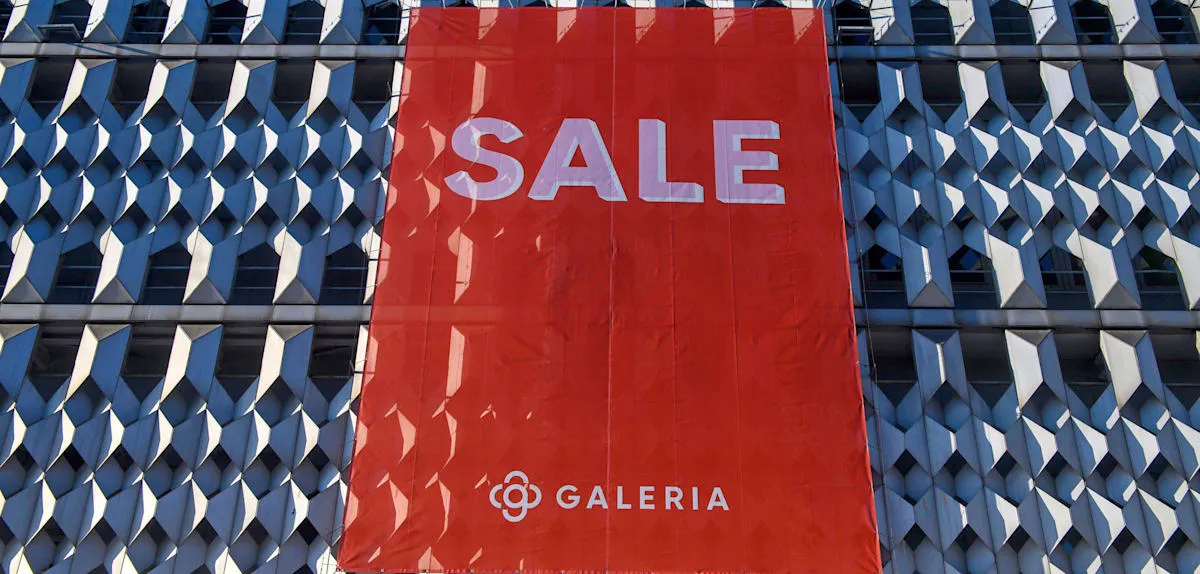 Galeria Magdeburg's Future Hangs in Balance, Kindergarten Shut Until End 2026