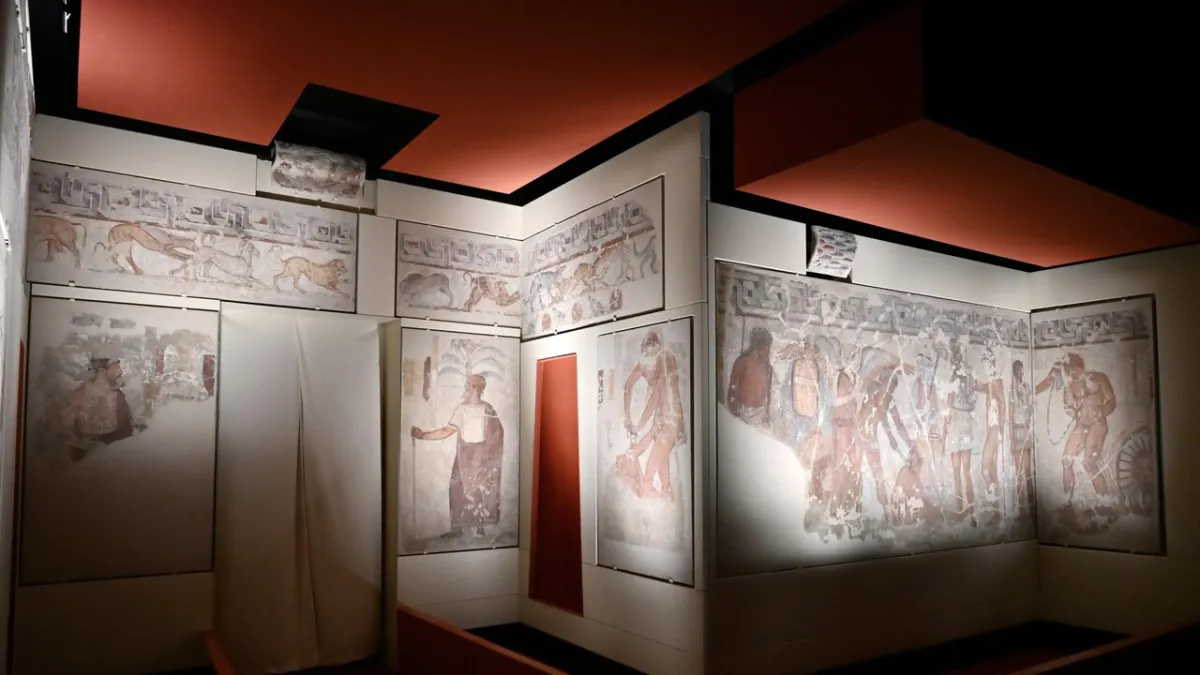 Makam Francois Tersingkap: Kemegahan Seni Etruscan Bangkit di Roma 2026