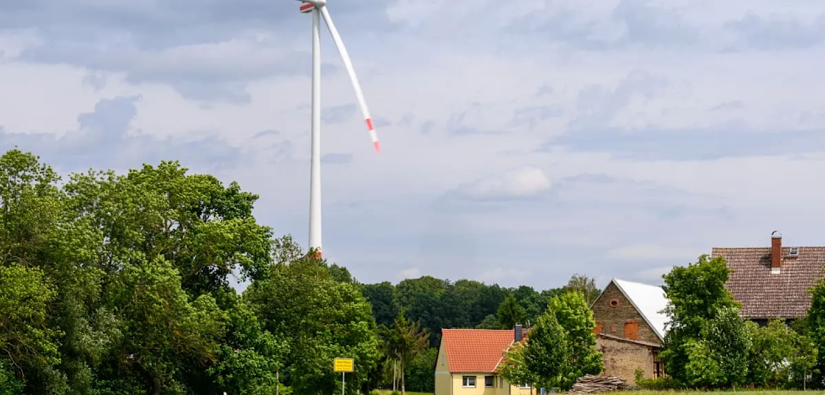 German Giant Wind Turbine Demolished: Millions of Euros Investment Lost Due to Permanent Hum