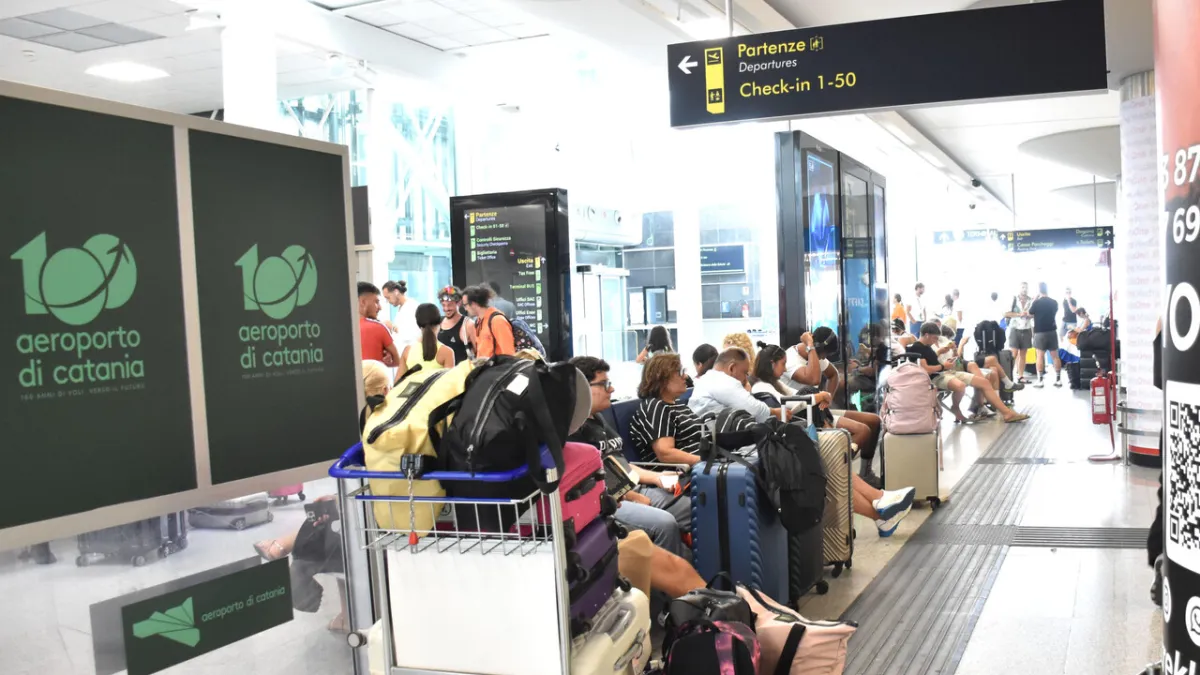 Etna Mereda: Bandara Catania Pulih Pasca Status Darurat Vulkanik