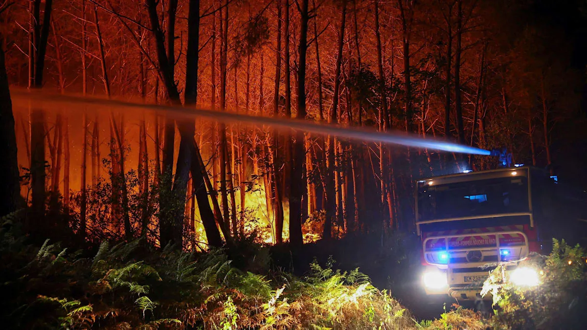 France on High Alert: Wildfires Threaten Rocket Fuel Depot in Lacanau