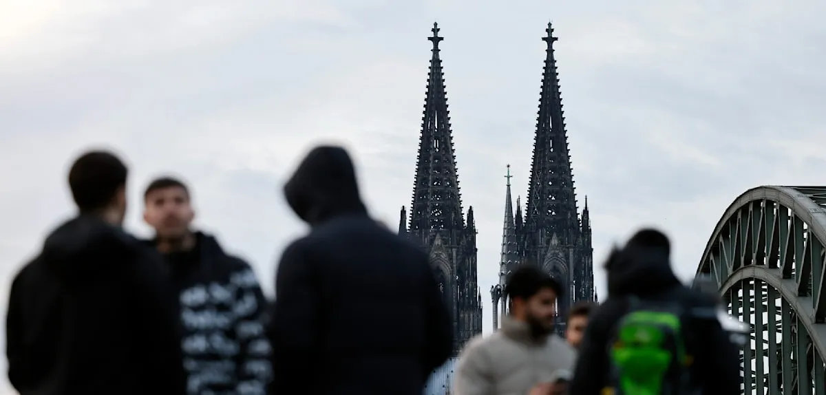 Skandal Koln: Ratusan Kriminal Wajib Deportasi Malah Disubsidi Negara!