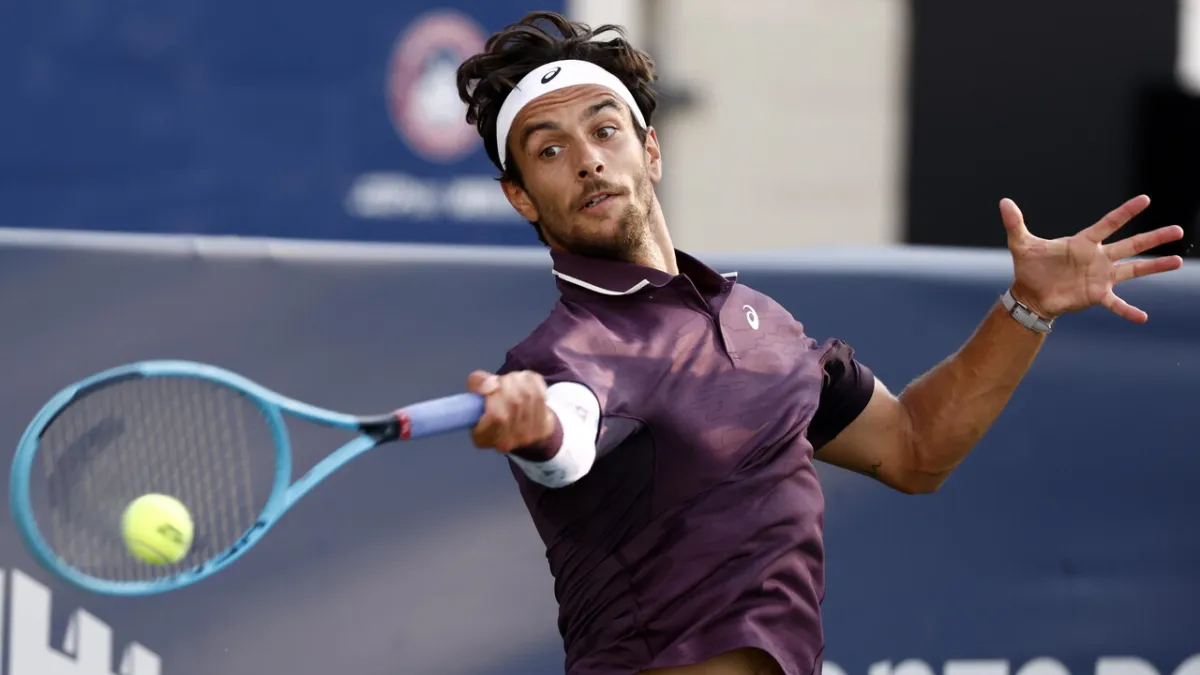Tenis Washington: Petenis Spanyol Gulingkan Musetti di Perempat Final Dramatis