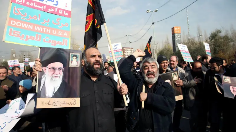 Inggris Kumpulkan 35 Negara "Bebaskan" Selat Hormuz, AS Tak Dilibatkan