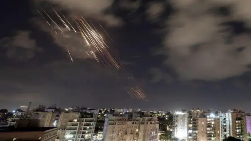 Teheran Kendalikan Udara: Agresi Meluas ke Israel dan Target AS